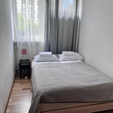 شقة Ohmyhome Park Mirowski وارسو