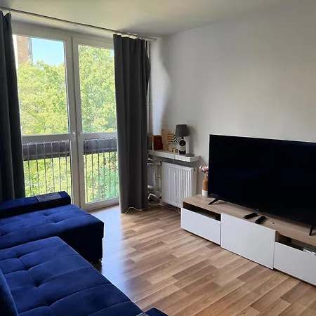 Ohmyhome - Park Mirowski Apartament *